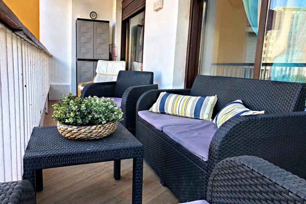Coqueto En Puerto Marina Con Piscina Apartment