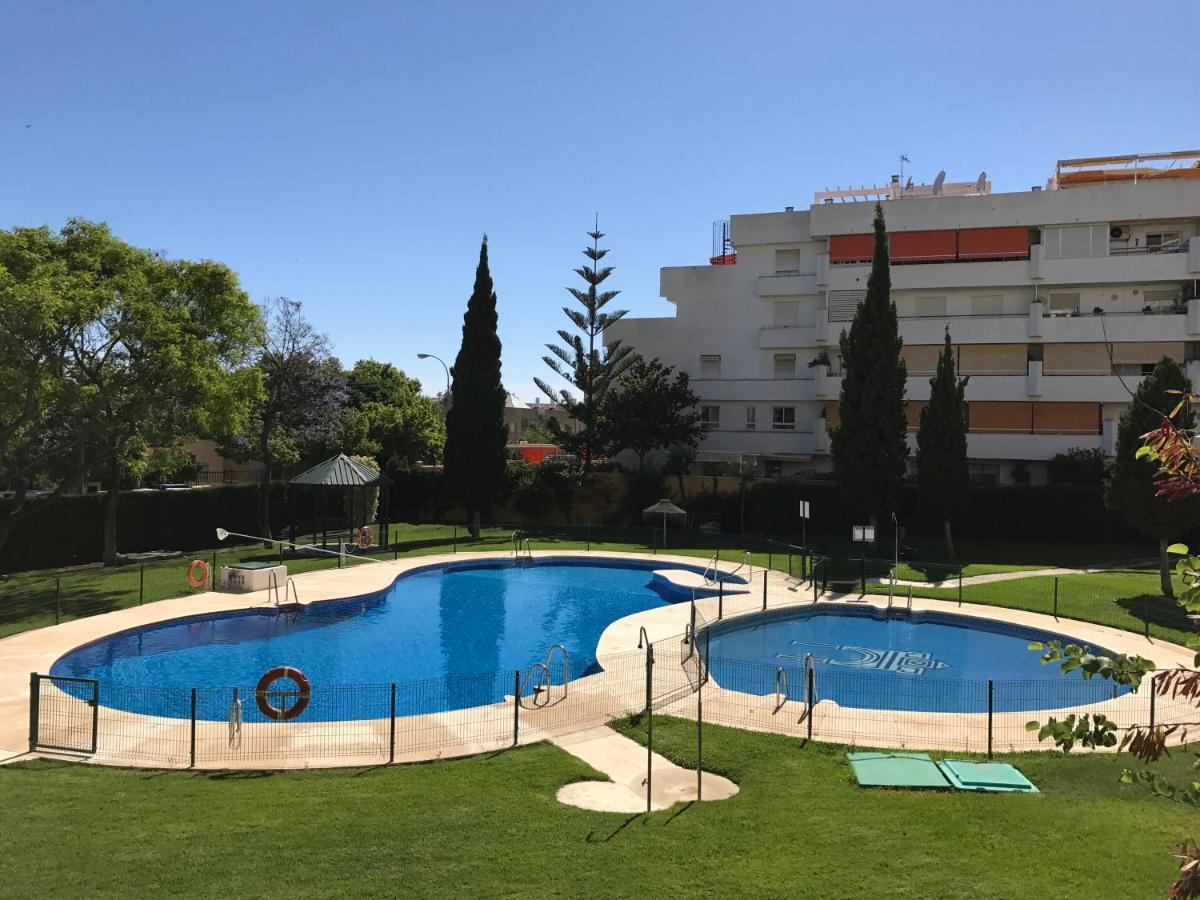 Avenida Ciudad De Melilla Apartment