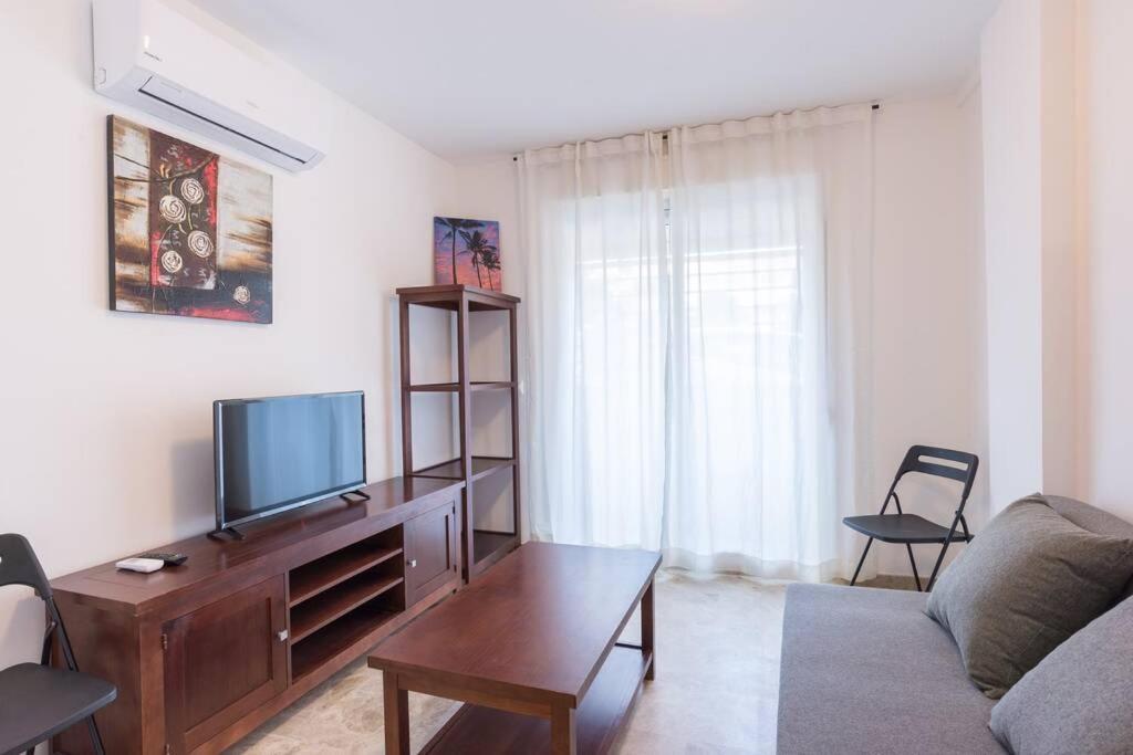 Apartment Vera - Acogedor Duplex Junto A Puerto Marina Con Garaje