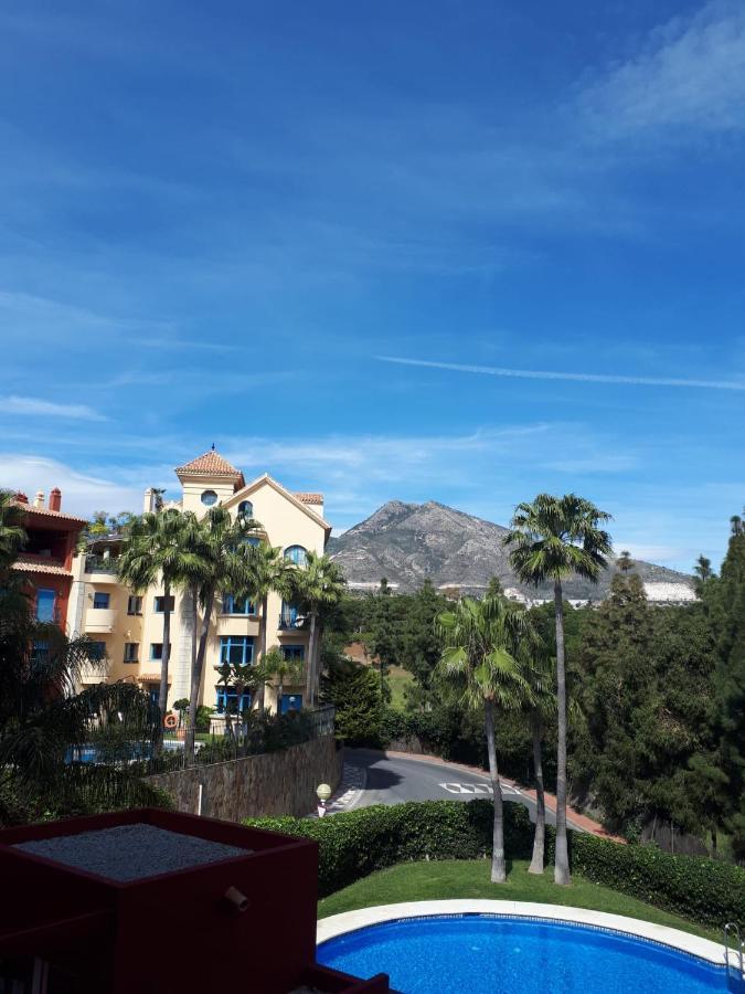Apartment Hill View