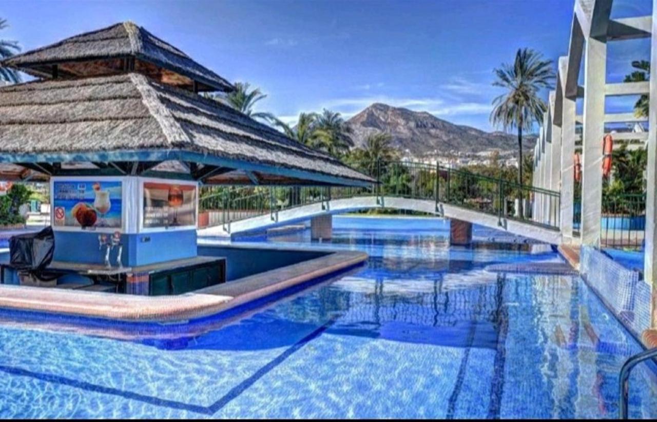Benalbeach Holidays