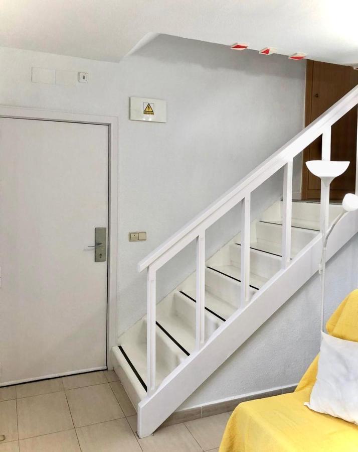 Apartamento Primera Linea De Playa En , Vistas Al Mar, Aloha Playa, Malaga Benalmádena