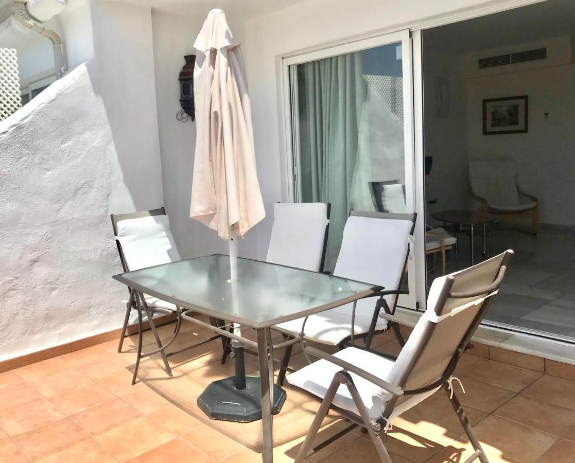 Apartment En Puerto Marina B32 Benalmadena