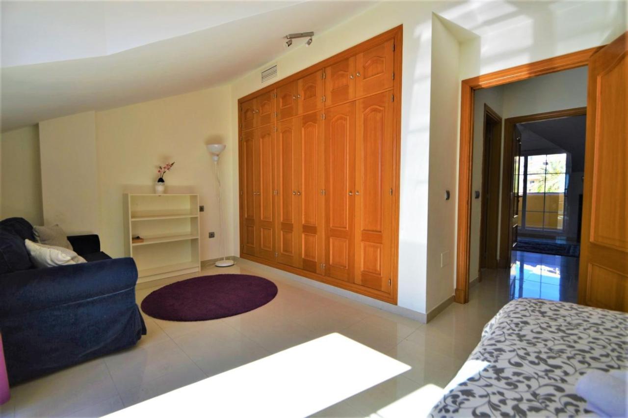 Excepcional Duplex Al Lado De La Playa Y Con Vistas Al Mar Benalmadena