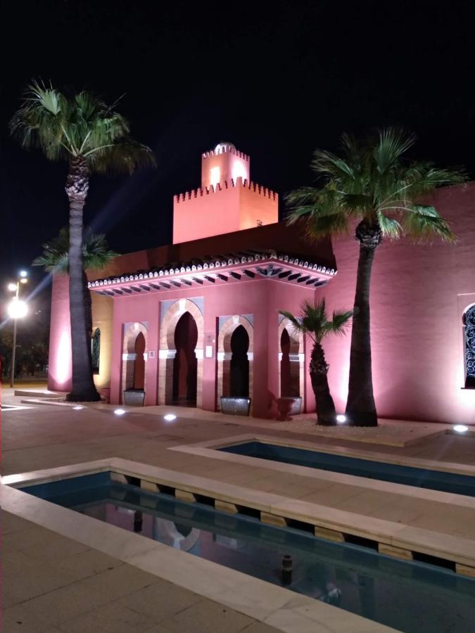 Apartamento Con Piscina Y Terraza Junto A La Playa Benalmádena