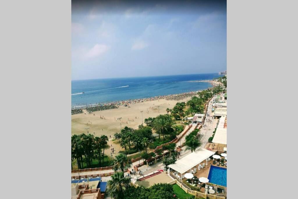 Marina - 5 Min Walk To The Beach, Heated Pool, Spa, 5 Bedrooms *