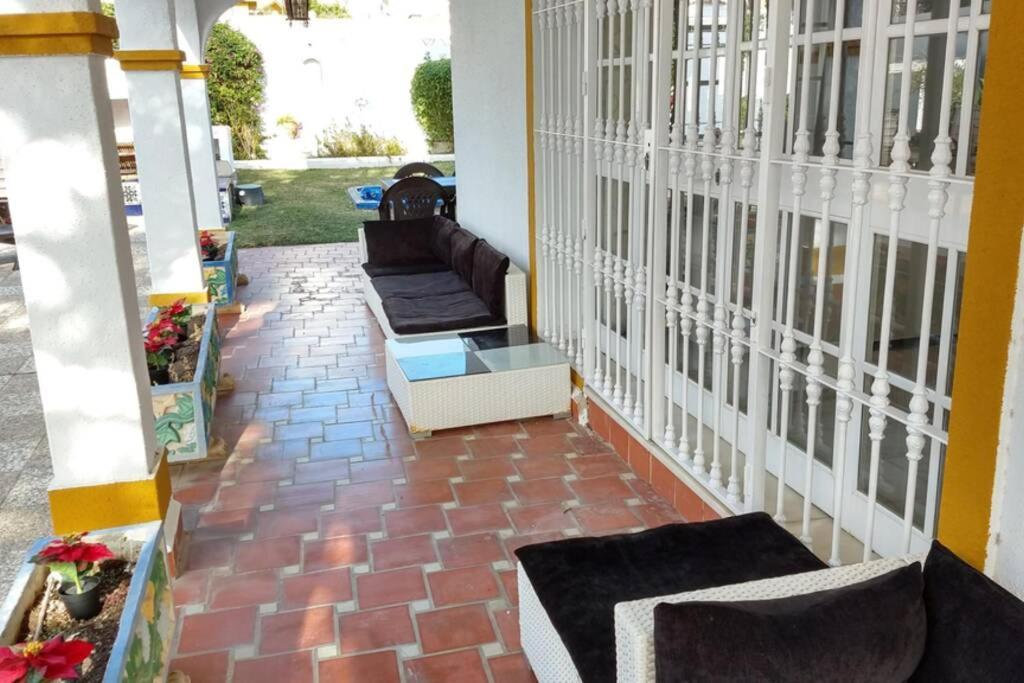 Marina - 5 Min Walk To The Beach, Heated Pool, Spa, 5 Bedrooms Benalmadena