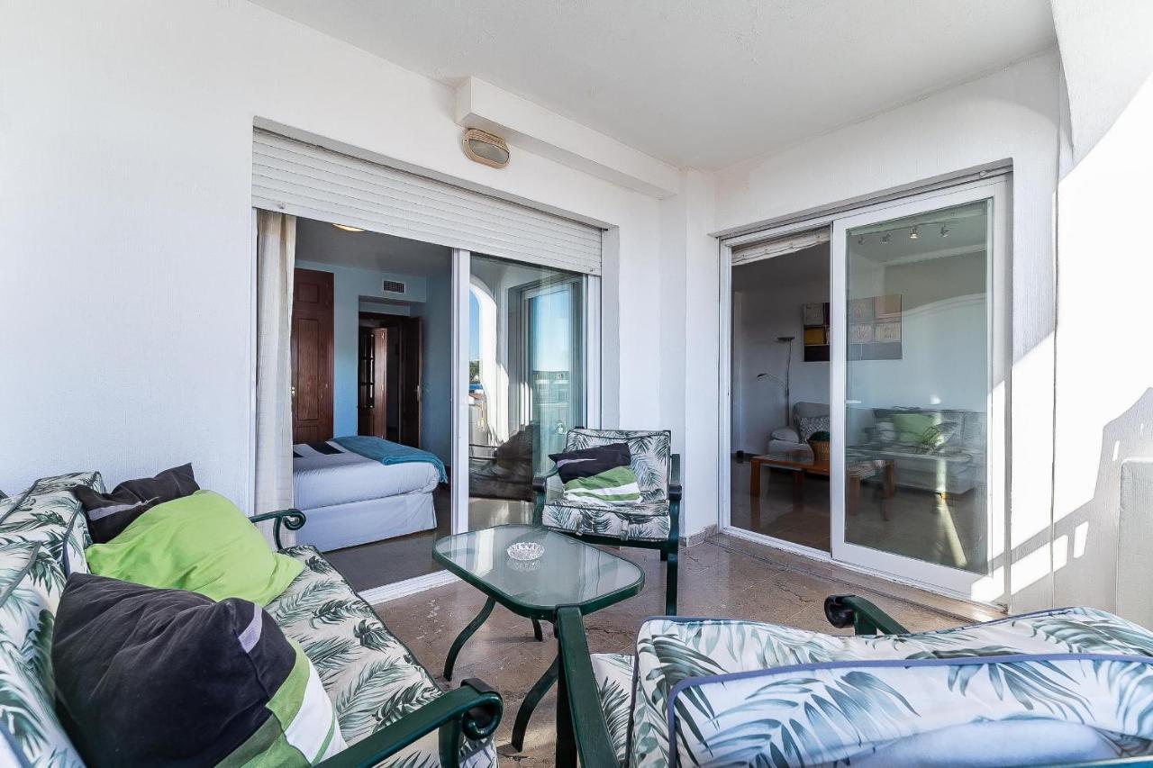 Luminoso Apartamento Con Terraza, Jardin Y Piscina. Apartment Benalmadena