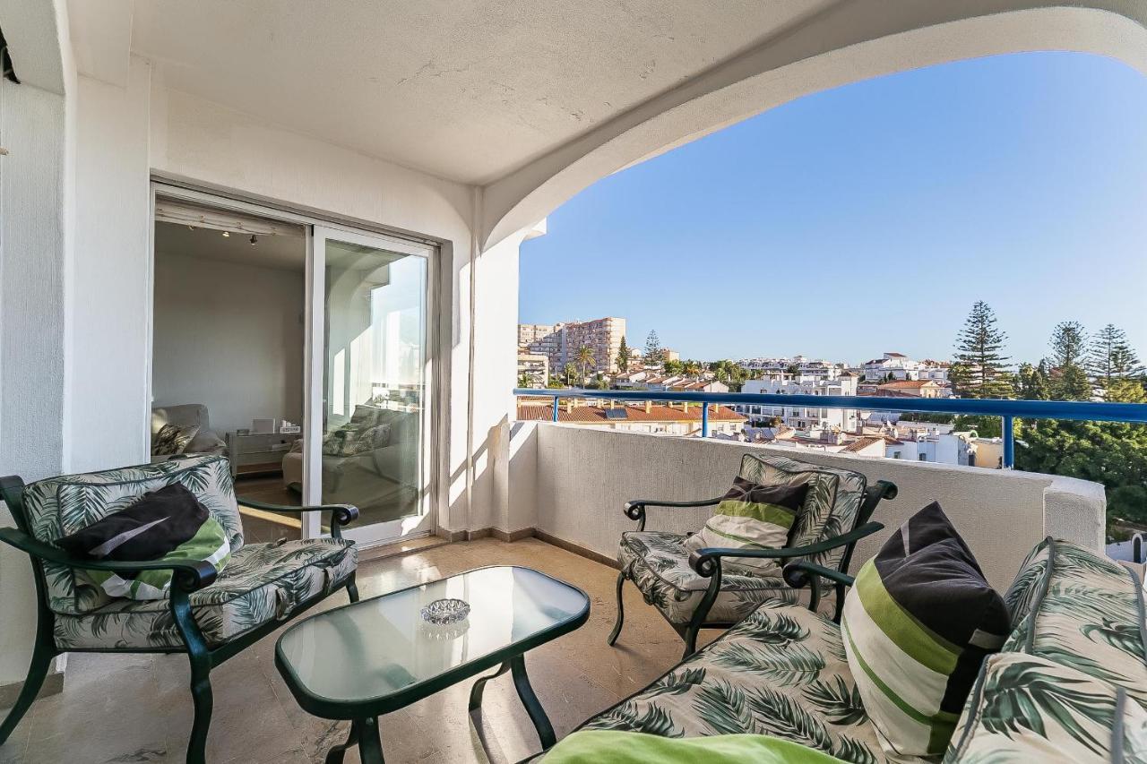 Luminoso Apartamento Con Terraza, Jardin Y Piscina.