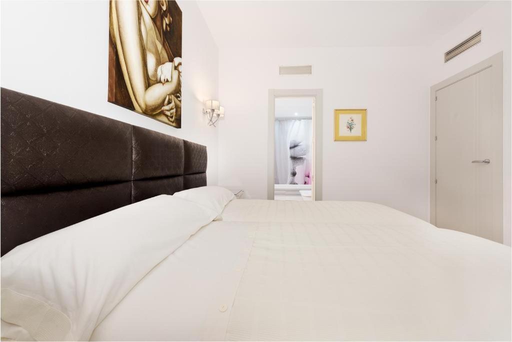 Apartment En Puerto Marina B32