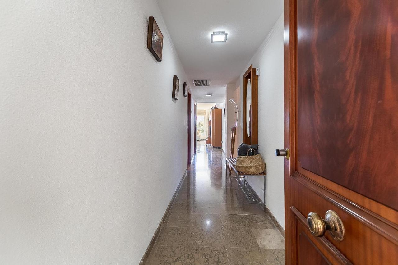 Luminoso Apartamento Con Terraza, Jardin Y Piscina. Apartment