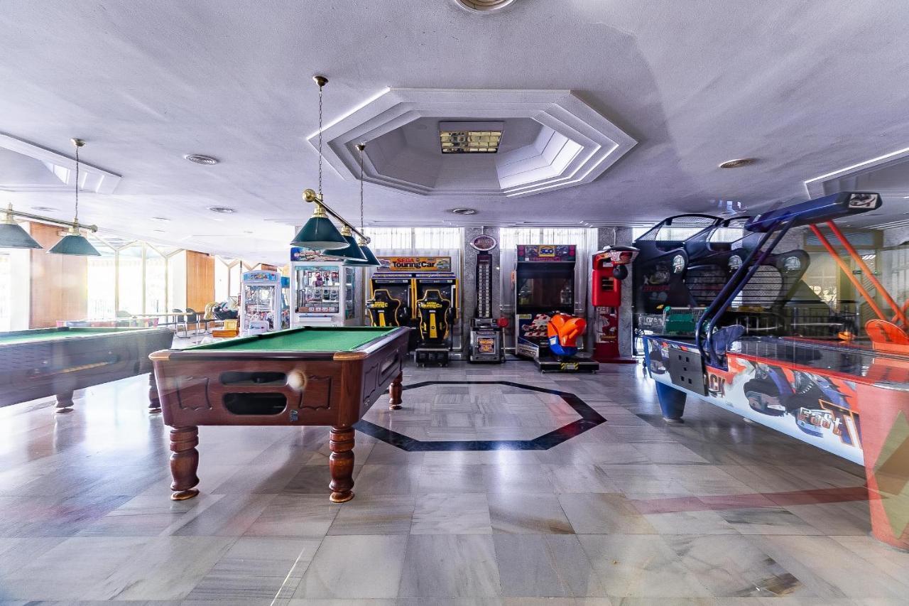 Apartment Benalbeach Immo *