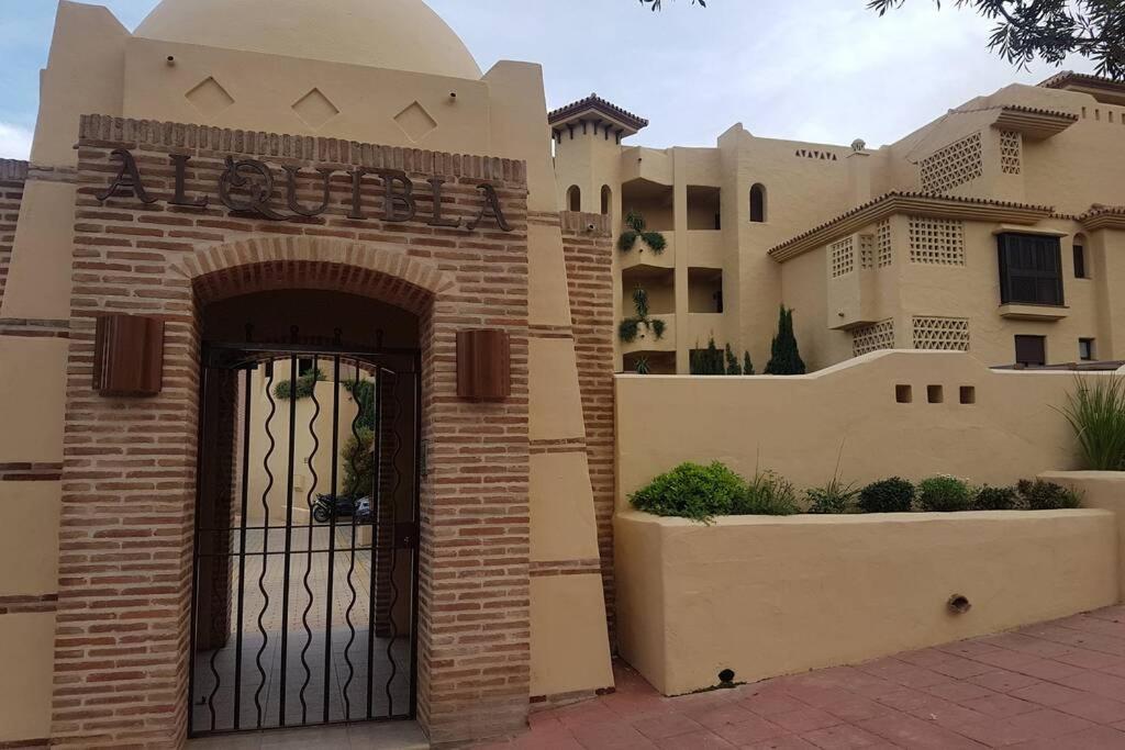 035 - Bright And Relaxing Two Bedroom With Sea Views From The Gardens Benalmadena