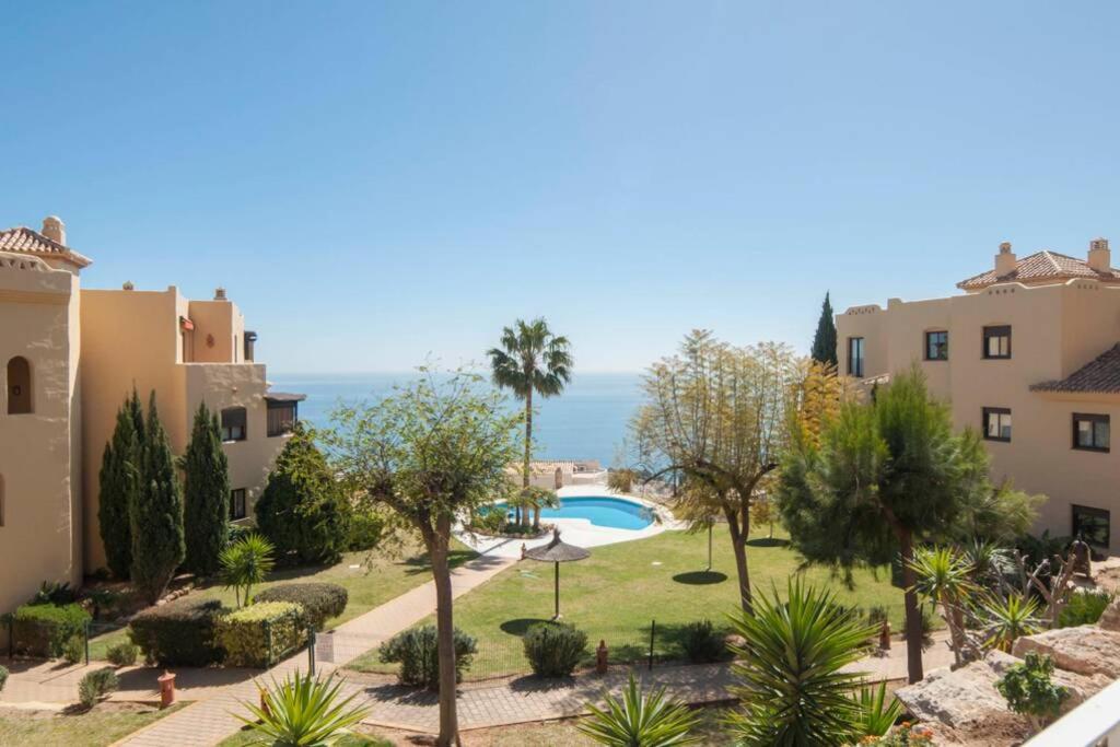 Apartment 035 - Bright And Relaxing Two Bedroom With Sea Views From The Gardens Benalmadena