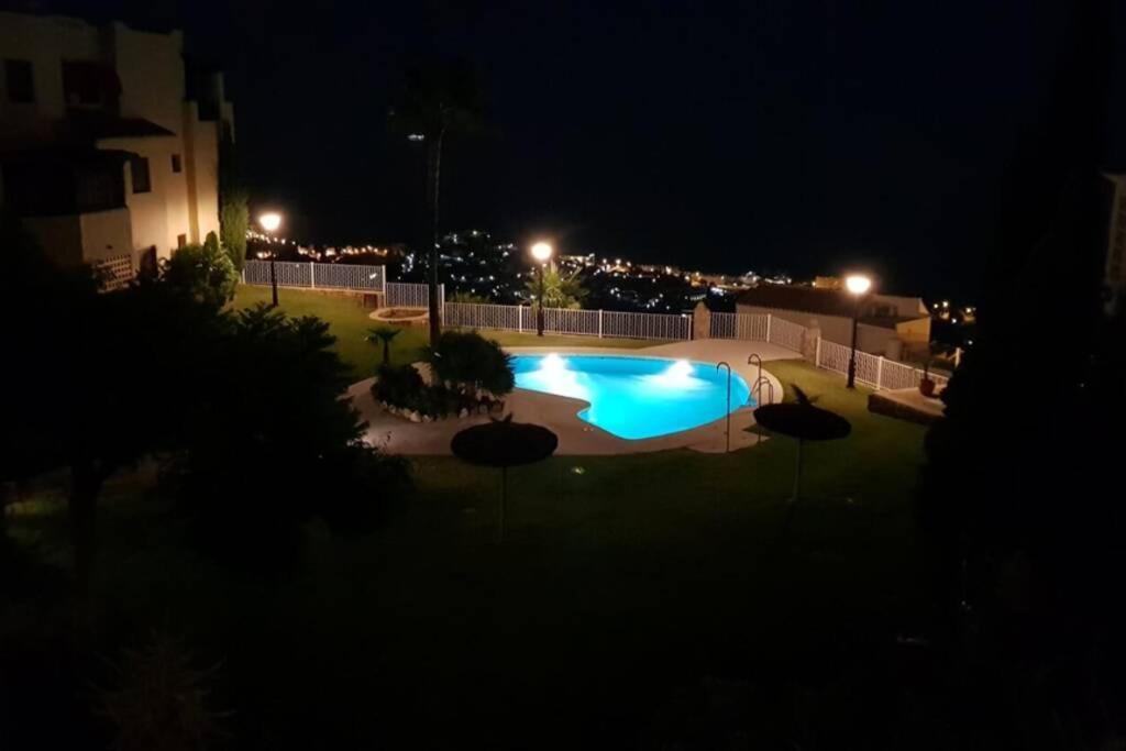 035 - Bright And Relaxing Two Bedroom With Sea Views From The Gardens * Benalmadena