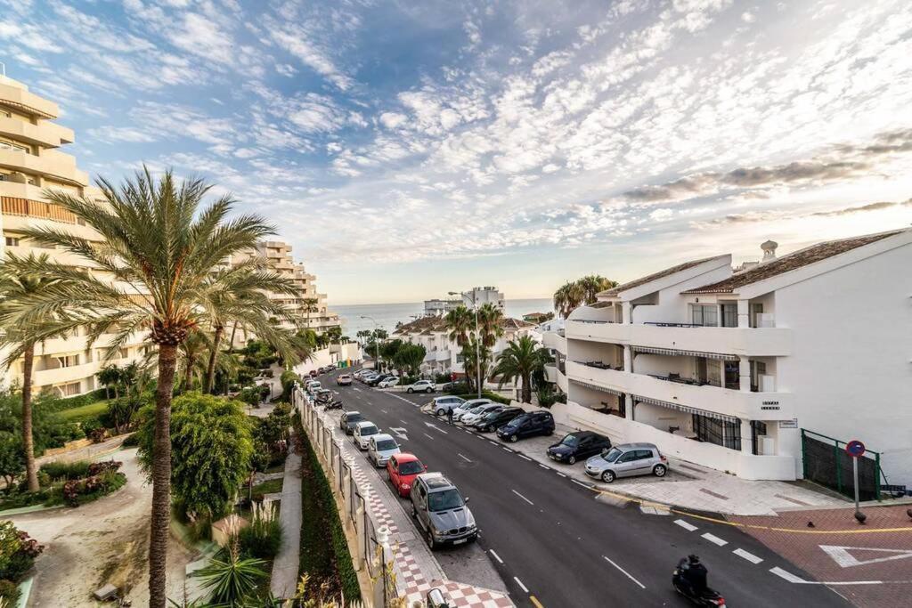 Benalbeach Lux, Jacuzzi, Beachfront - 432 Benalmadena