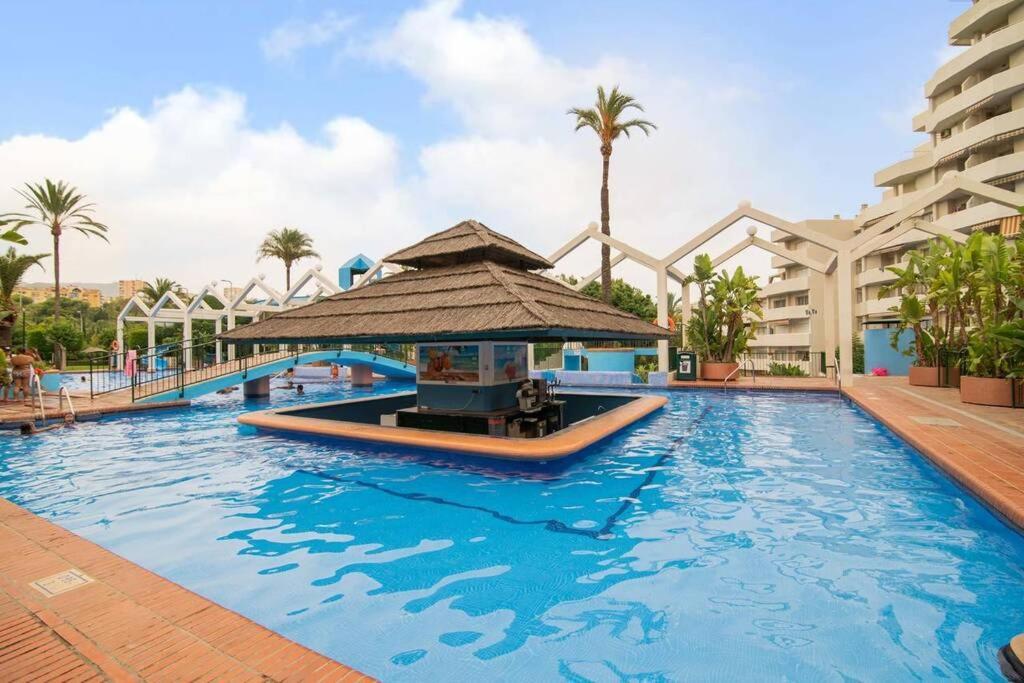 Benalbeach Lux, Jacuzzi, Beachfront - 432 Apartment Benalmadena