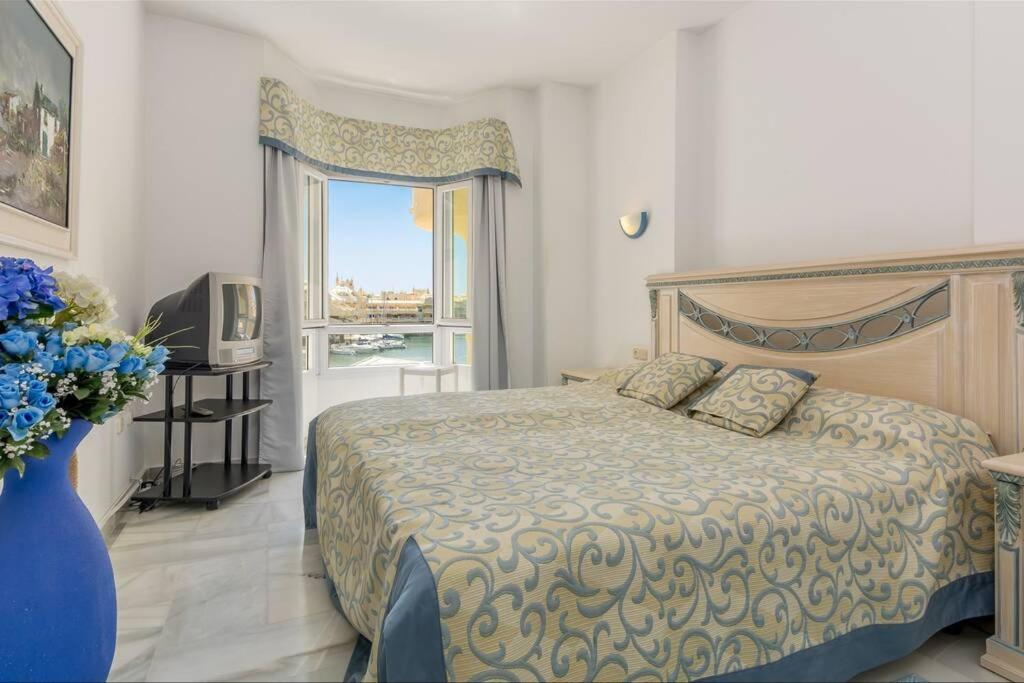 Puerto Marina 3 Bedrooms With Panoramic Sew View *
