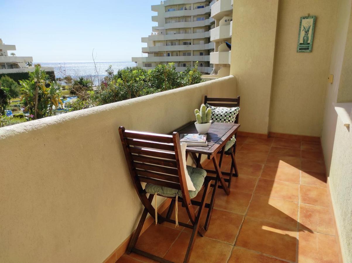 Benalbeach, Bonito 2 Apartment
