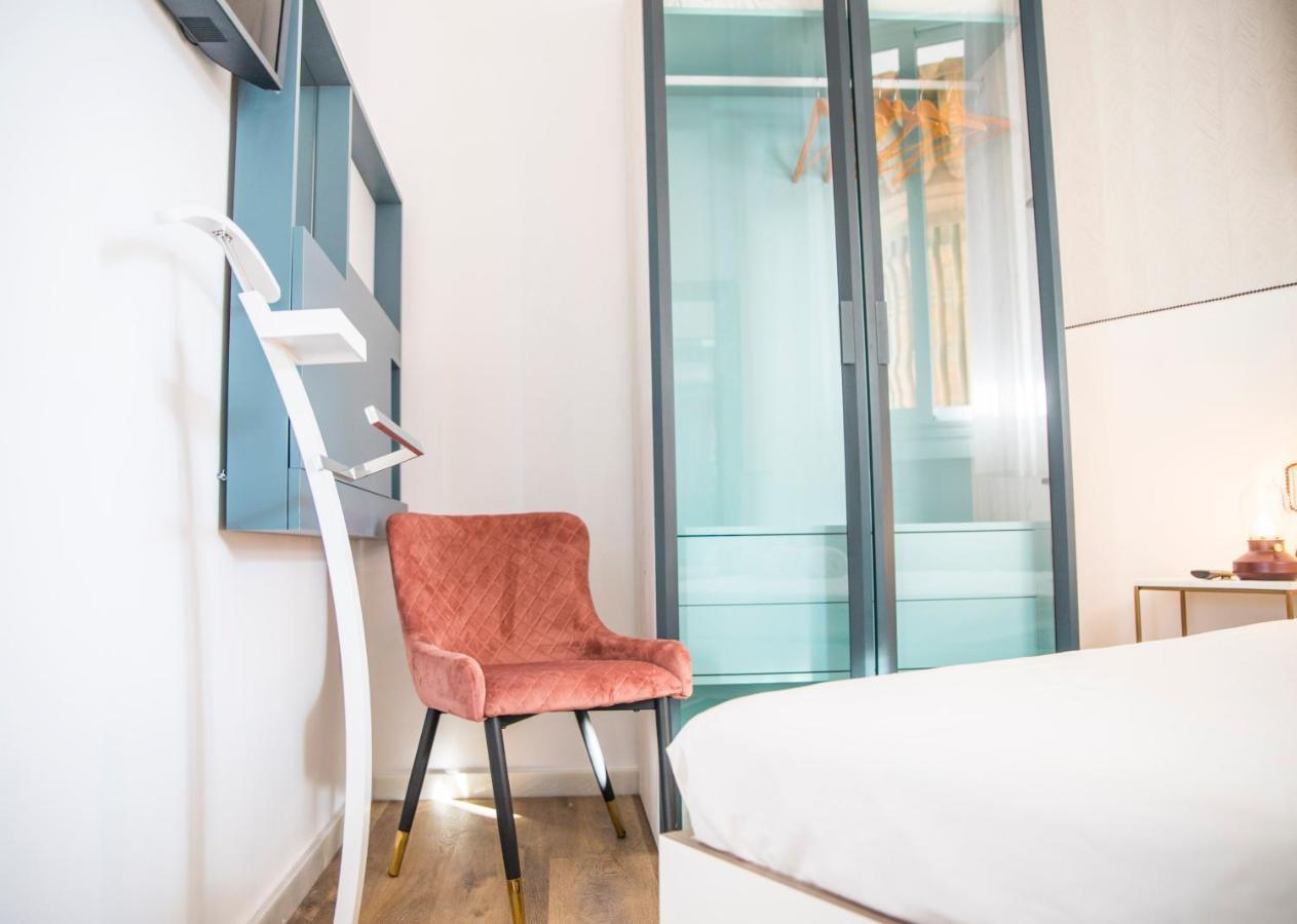 Popeye Suite: Puerto Marina Island Retreat With Rooftop Pool *