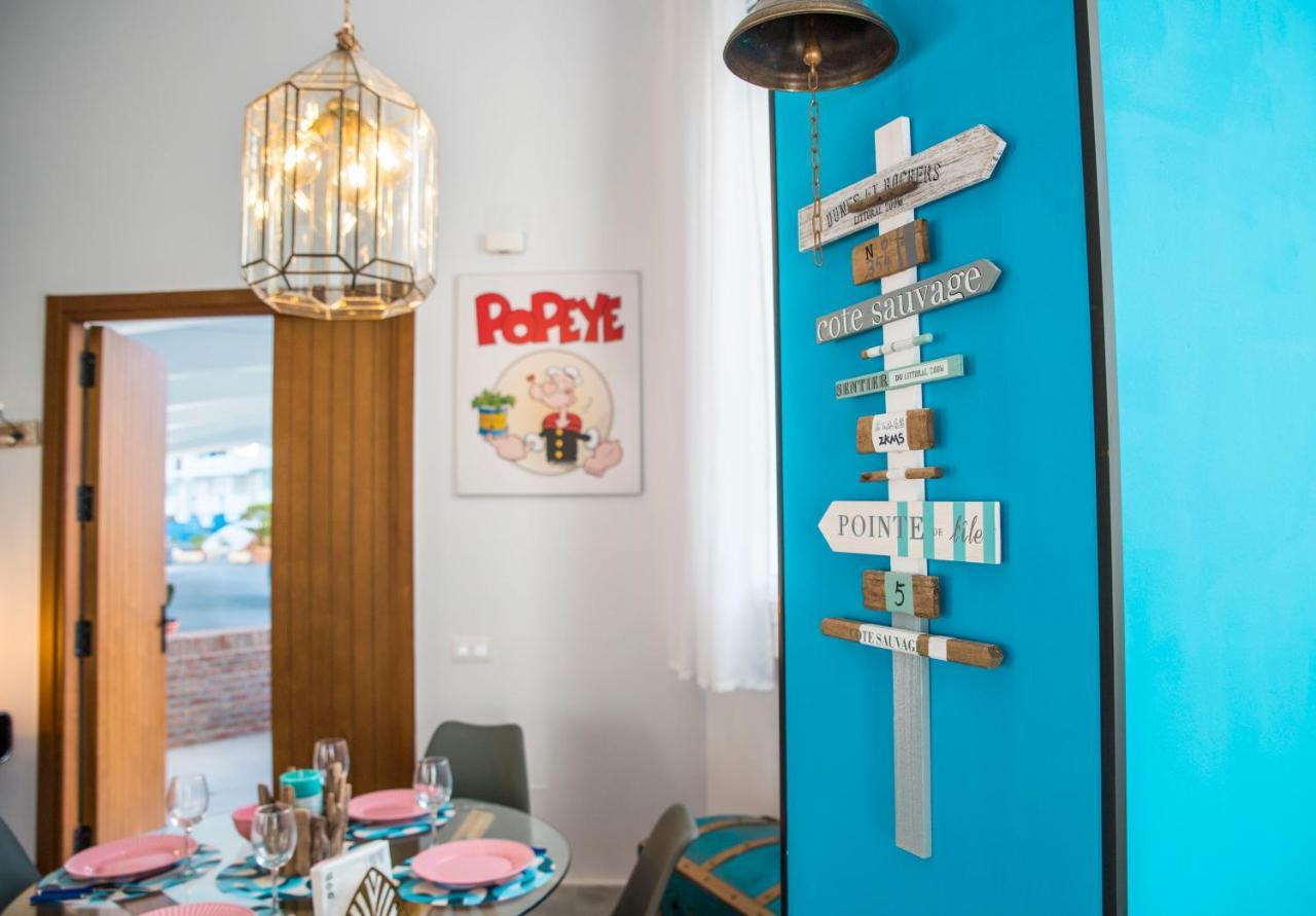 Popeye Suite: Puerto Marina Island Retreat With Rooftop Pool *