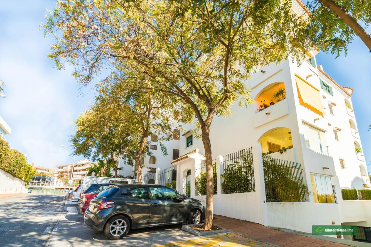 Pueblo El Jardin! Family Friendly Contemporary With Ecellent Location Apartment *