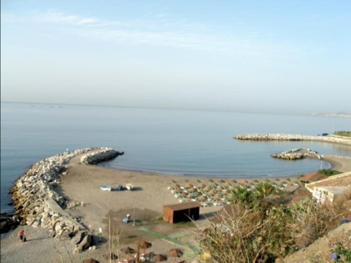 Espectacular En Primera Linea De Playa Appartement *