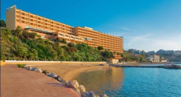 Espectacular En Primera Linea De Playa Appartement Benalmádena