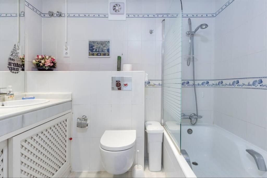 Puerto Marina 3 Bedrooms With Panoramic Sew View Appartement