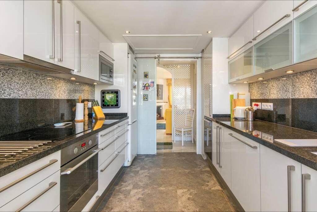 Appartement Puerto Marina 3 Bedrooms With Panoramic Sew View *