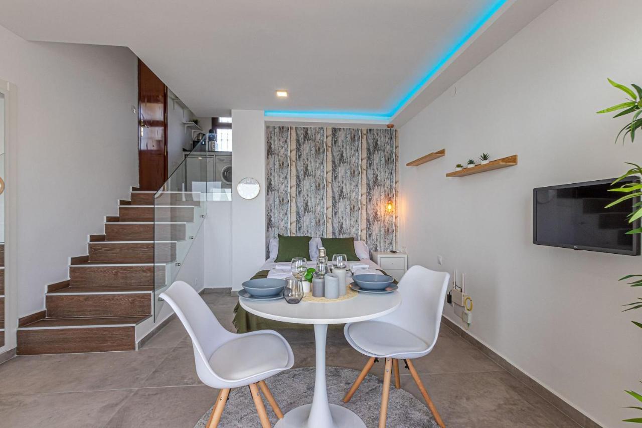 Beachfront With Spectacular Views And Swimming Pool Appartement Benalmádena