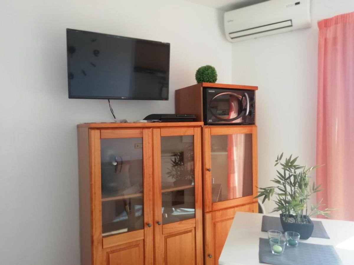 Apartamento-estudio Maite-3 Apartment *