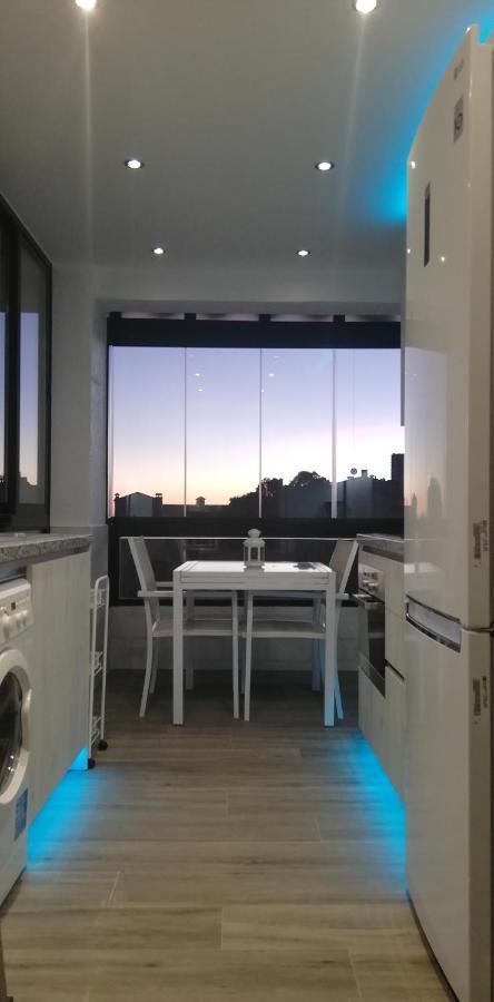 Apartment Recien Reformado - Aloha Playa - Precioso Estudio En Primera Linea De Playa *