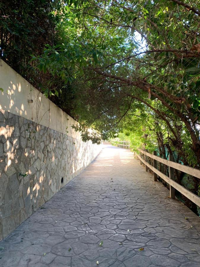 Piso En Zona Tranquila De - Torrequebrada Golf