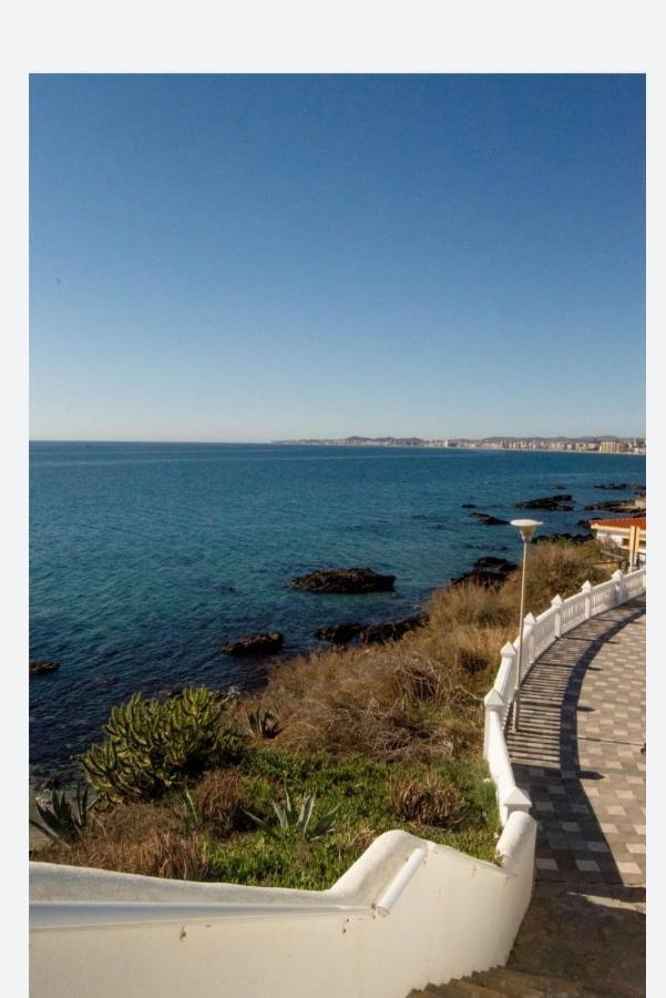Espectacular En Primera Linea De Playa Appartement Benalmádena