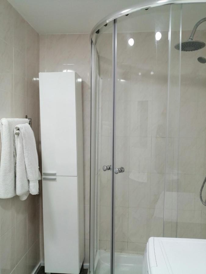 Precioso Apartamento En Enfrente De Puerto Marina