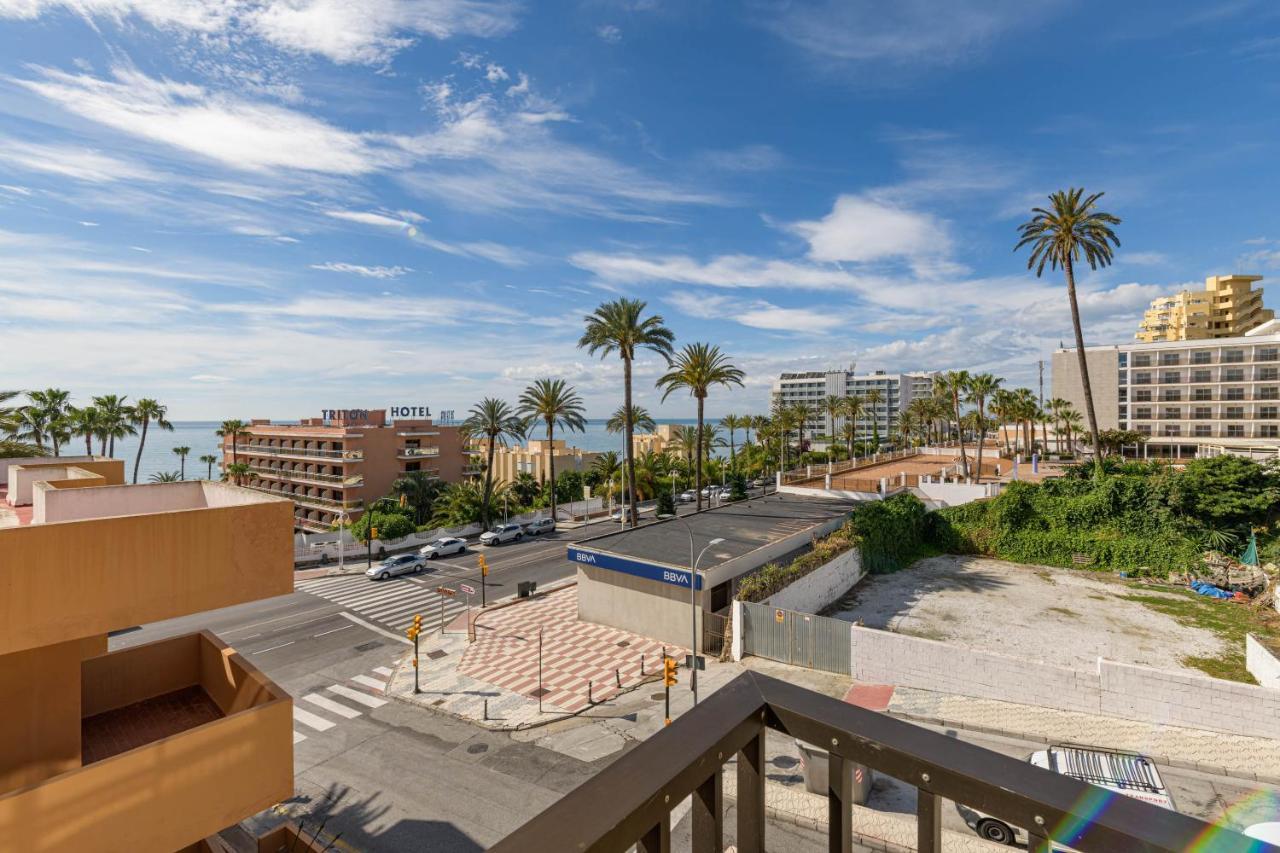Benalmadena, Frente A La Playa Y Puerto Marina Apartment