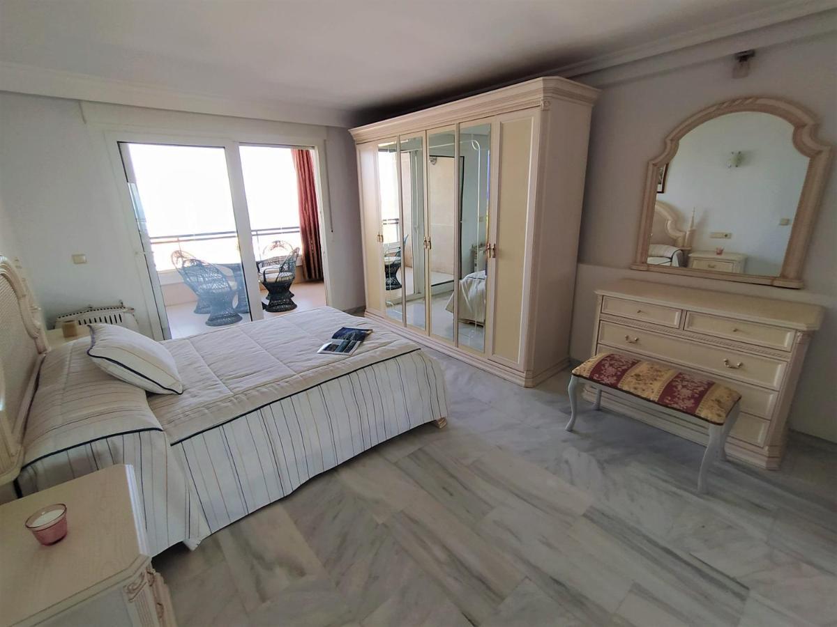 Vive Apartamento Coloso, Lujo Sobre El Mar, Playa 200 M. Apartment