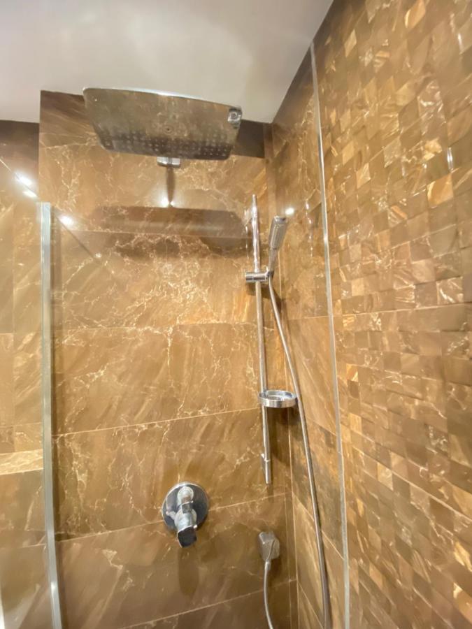 Villa With Heated Private Pool, Sea View& Turkish Sauna *