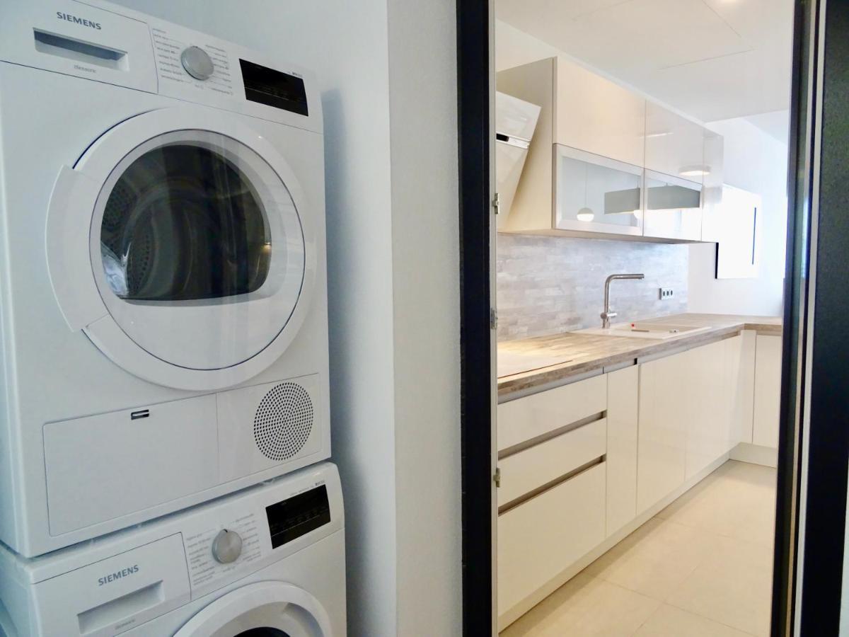 Bayview, - Luxurious With Views, Garden, Community Pool And A Padel Court Benalmadena