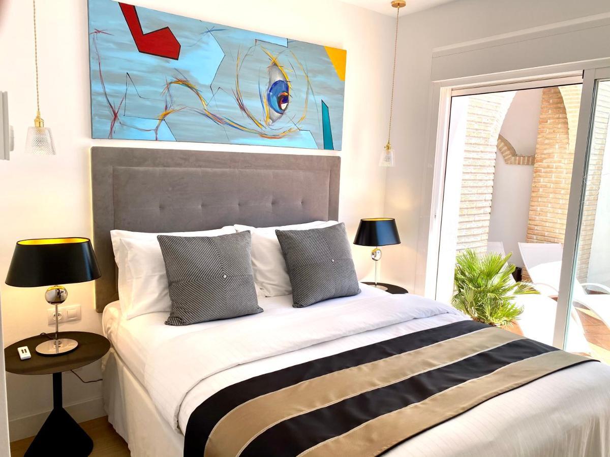 Mondrian Luxury & *