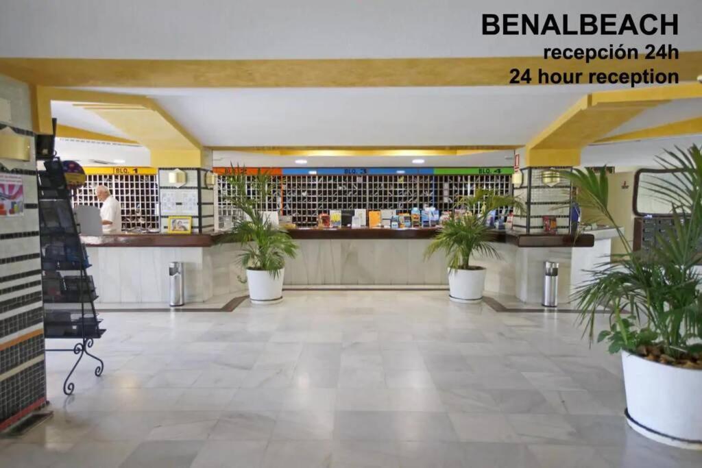 Estudio En Benalbeach, Vistas Mar, Primera Linea Playa Appartement