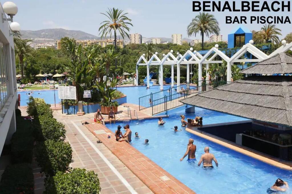 Estudio En Benalbeach, Vistas Mar, Primera Linea Playa
