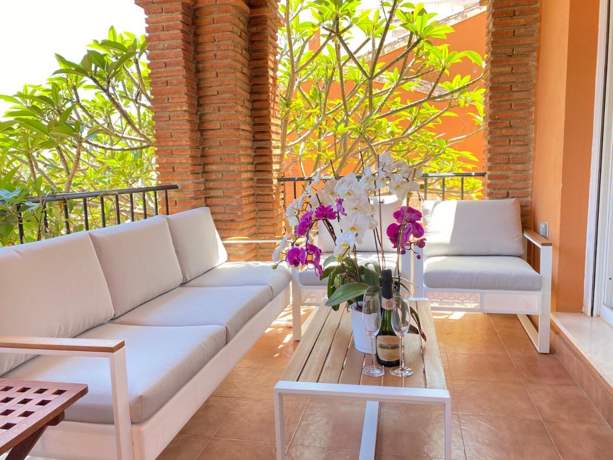 With Heated Private Pool, Sea View& Turkish Sauna Villa