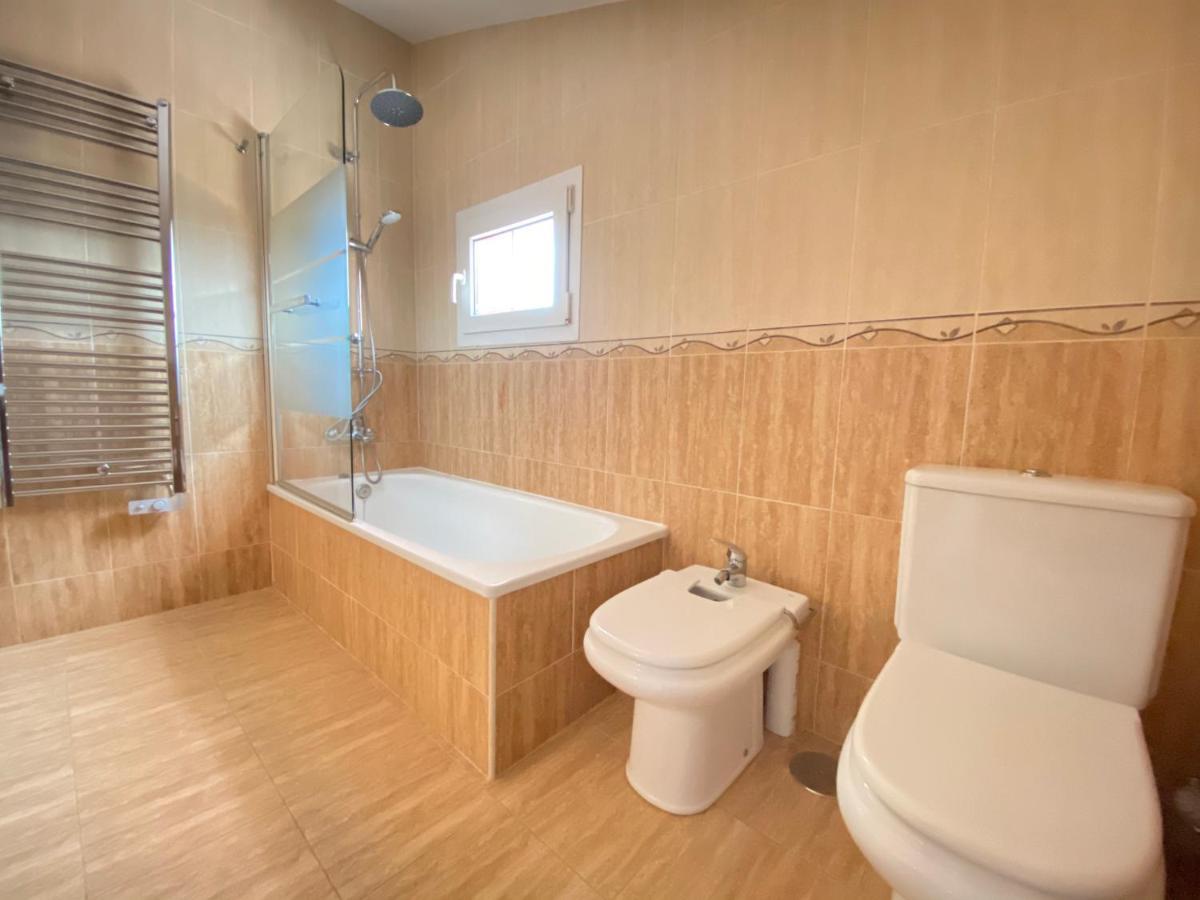 With Heated Private Pool, Sea View& Turkish Sauna