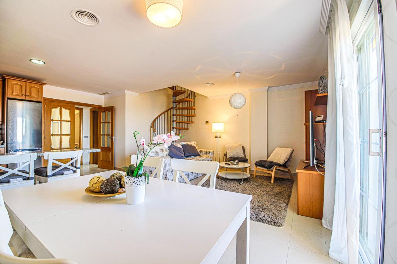 Apartment Excepcional Duplex Al Lado De La Playa Y Con Vistas Al Mar
