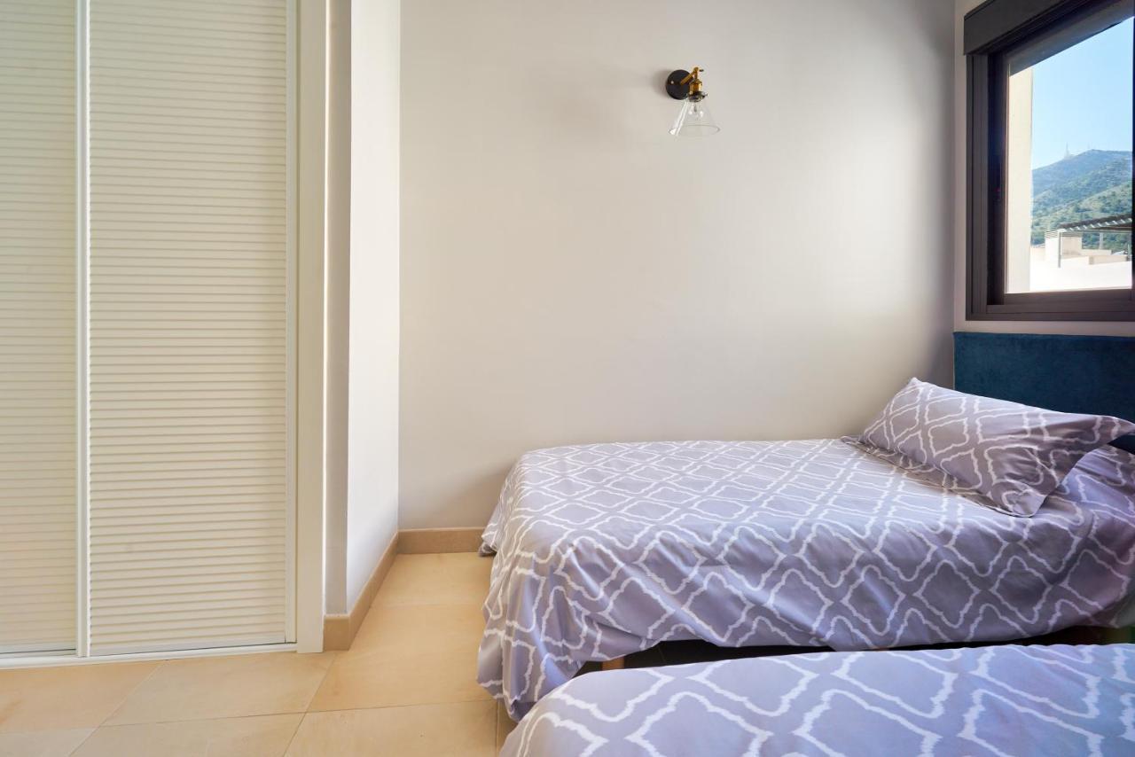 Sea View Penthouse, Pool, Privacy, Apartment *