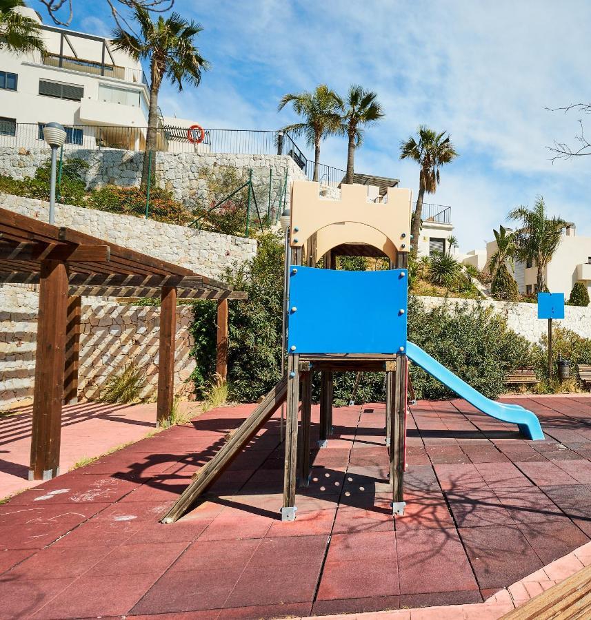 Sea View Penthouse, Pool, Privacy, Apartment *