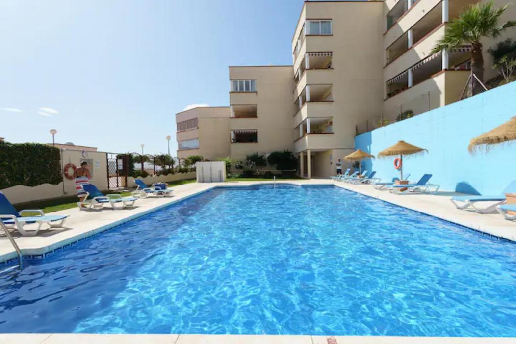 Chic Beachfront Flat With Amazing Sea Views And Private Indoor Parking Apartment Benalmadena
