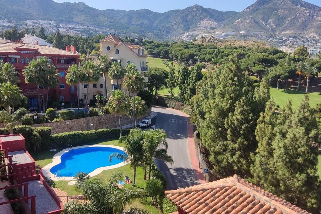 Hermoso Alquiler -Piscina - Playa - Campo De Golf Apartment *